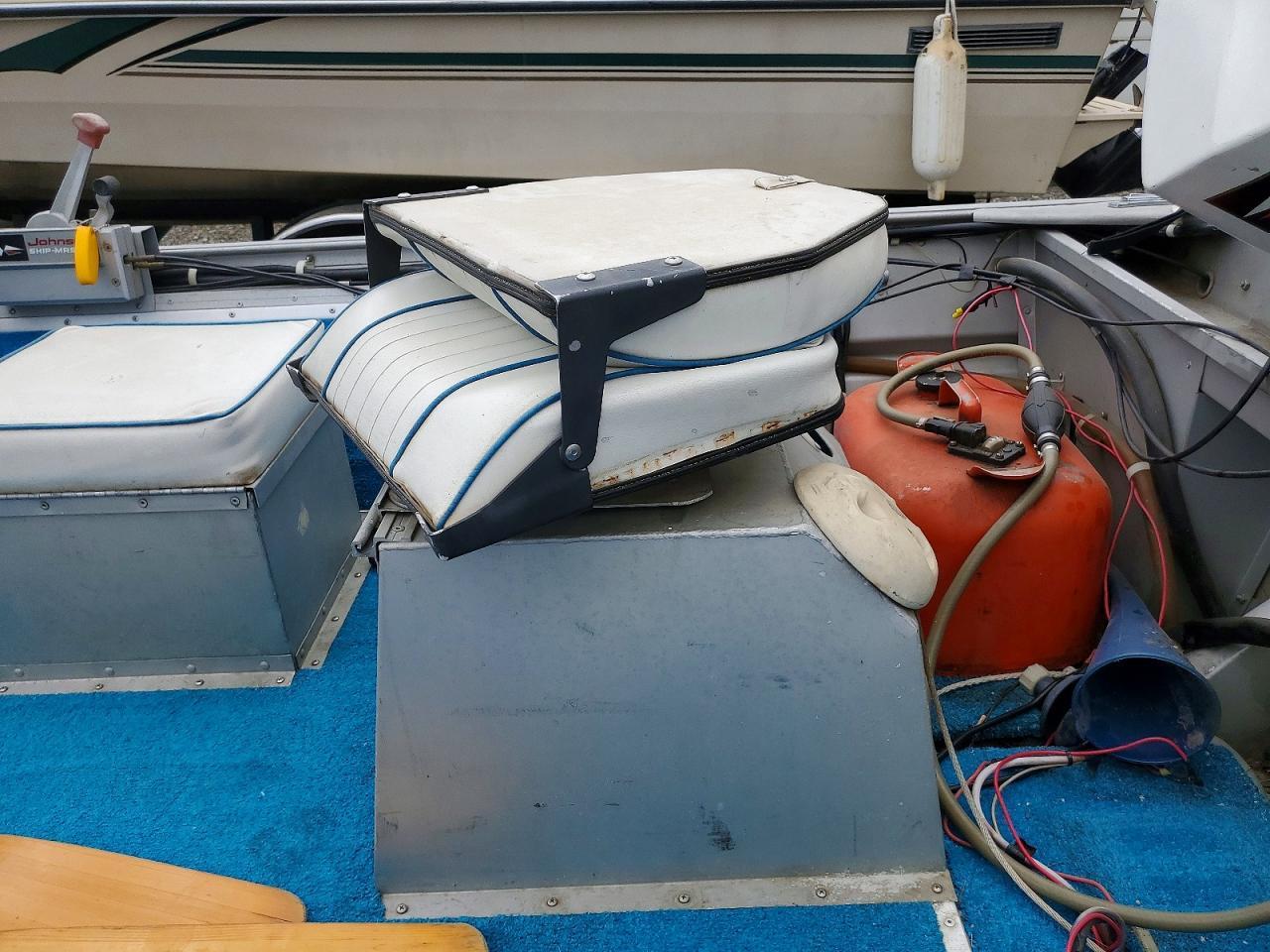 1977 BOAT Dura Craft