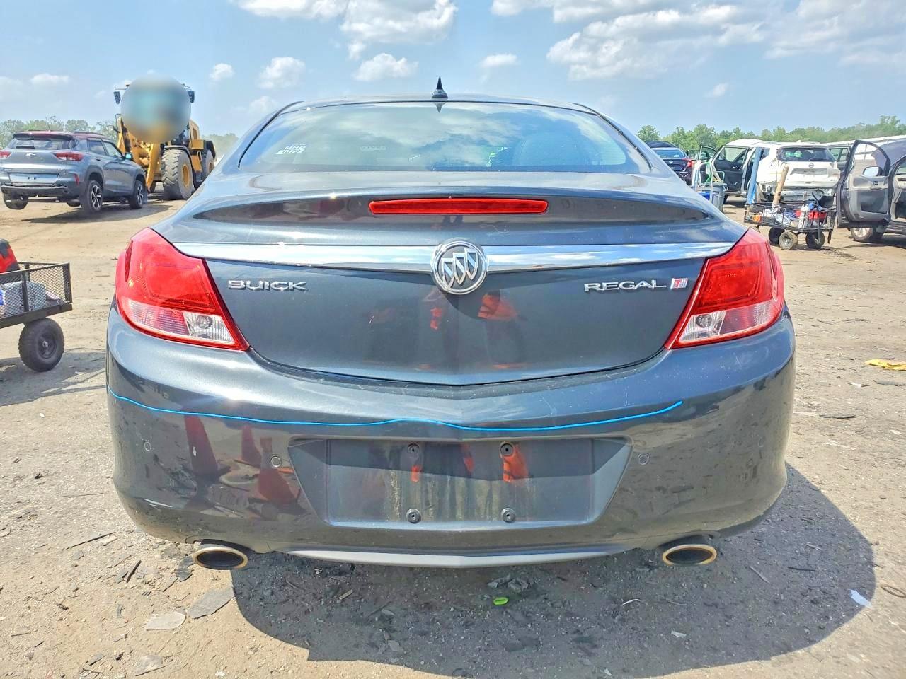 2012 BUICK Regal
