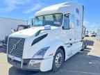 2020 VOLVO VNL
