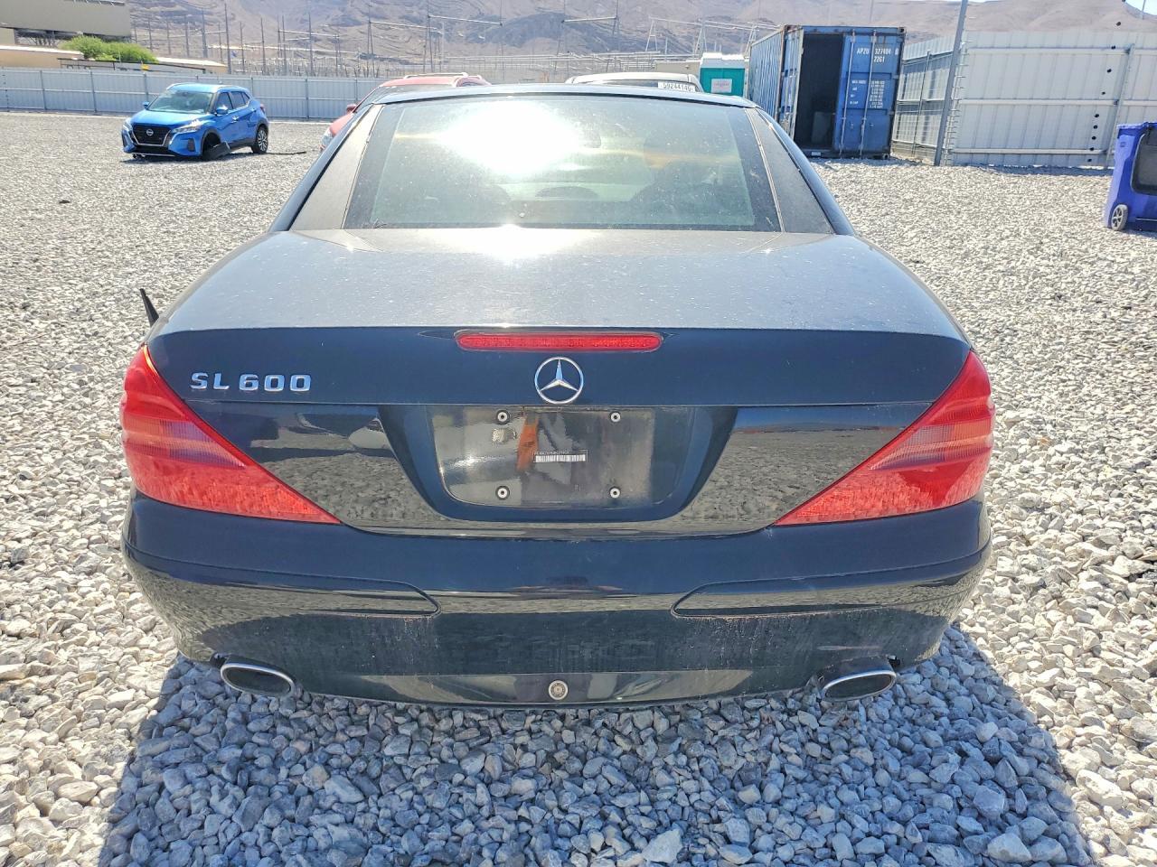 2004 MERCEDES-BENZ SL-Class