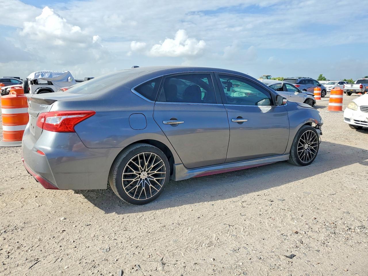 2017 NISSAN SENTRA