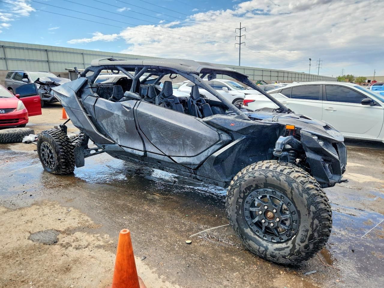 2025 CAN-AM Maverick