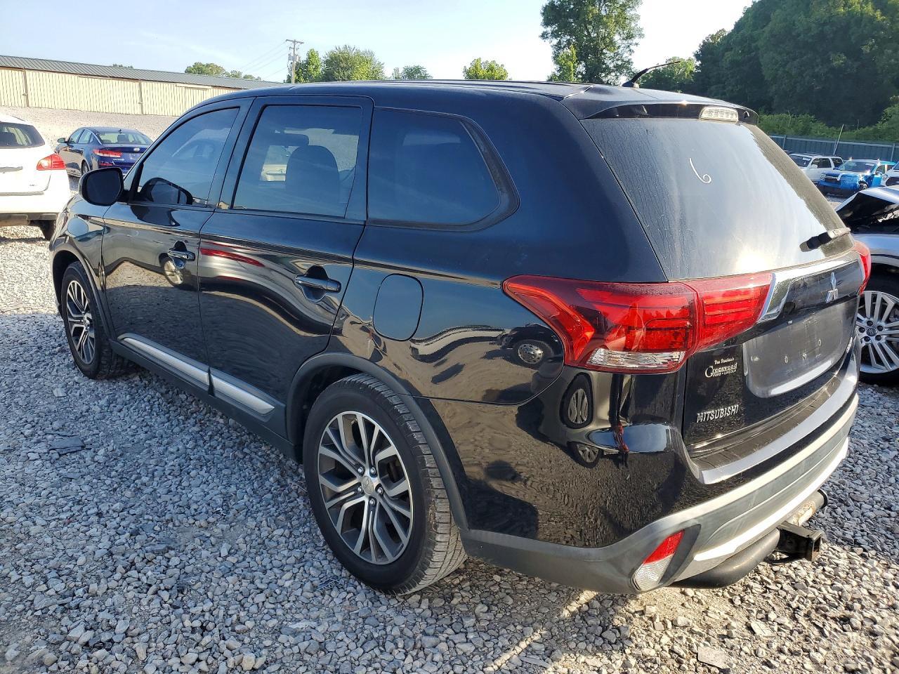 2016 MITSUBISHI outlander