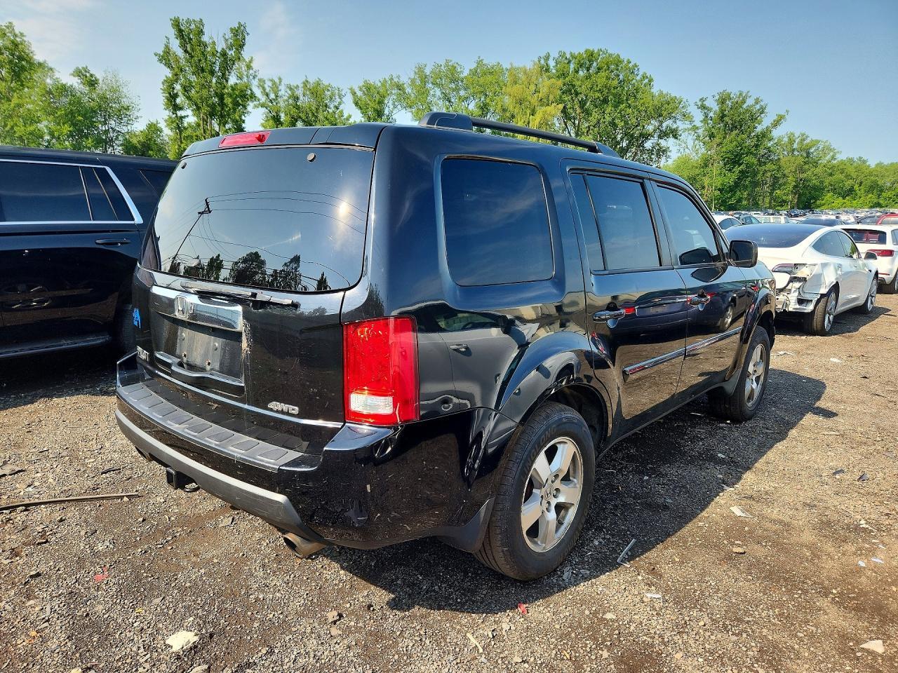 2011 HONDA PILOT