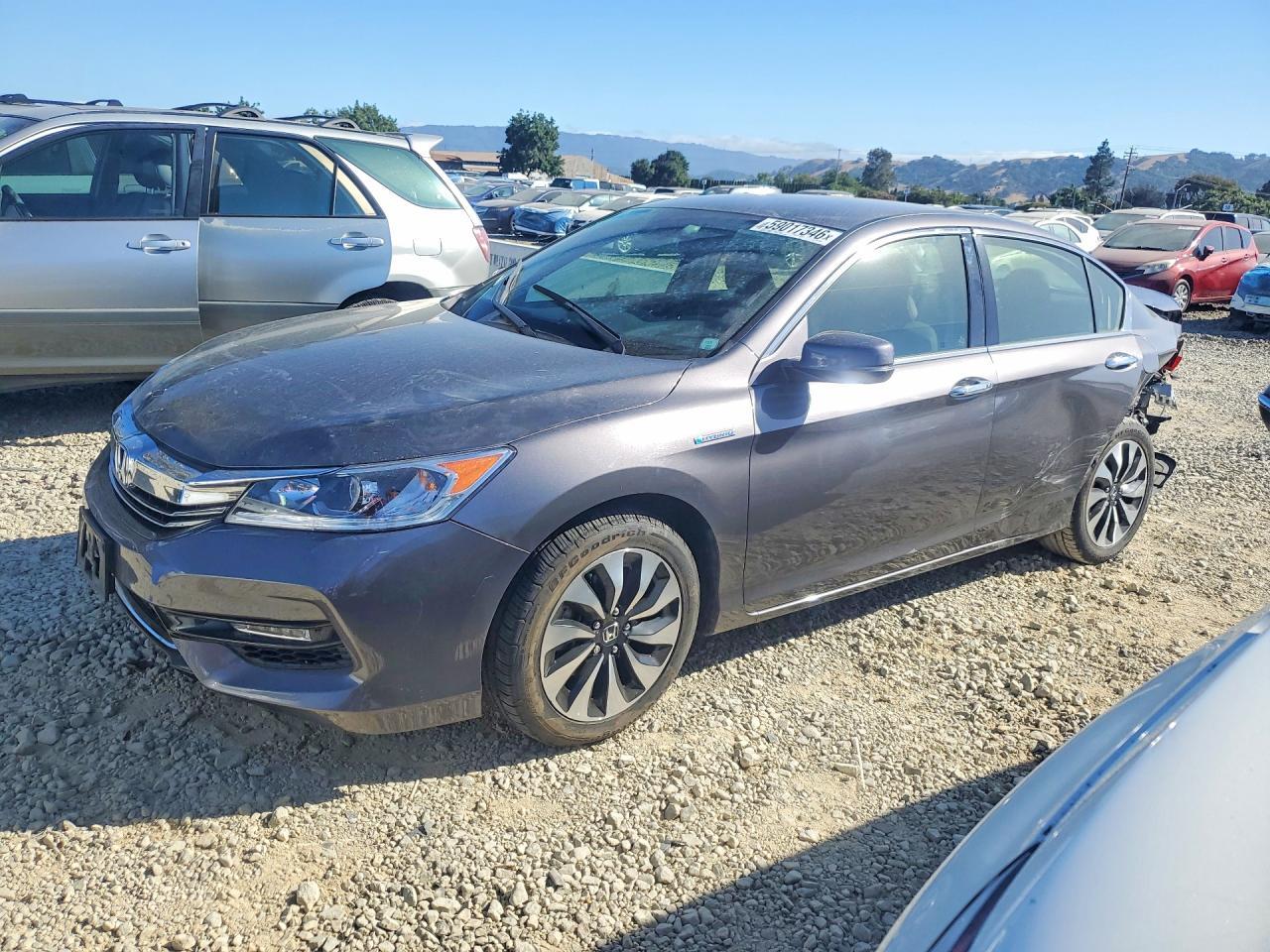 2017 HONDA ACCORD