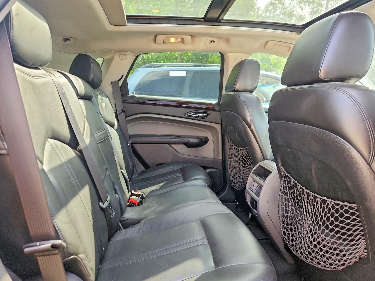 2010 CADILLAC SRX