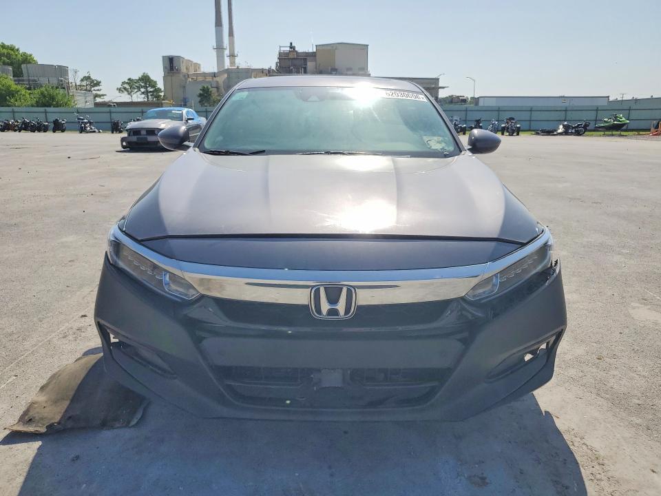 2018 HONDA ACCORD
