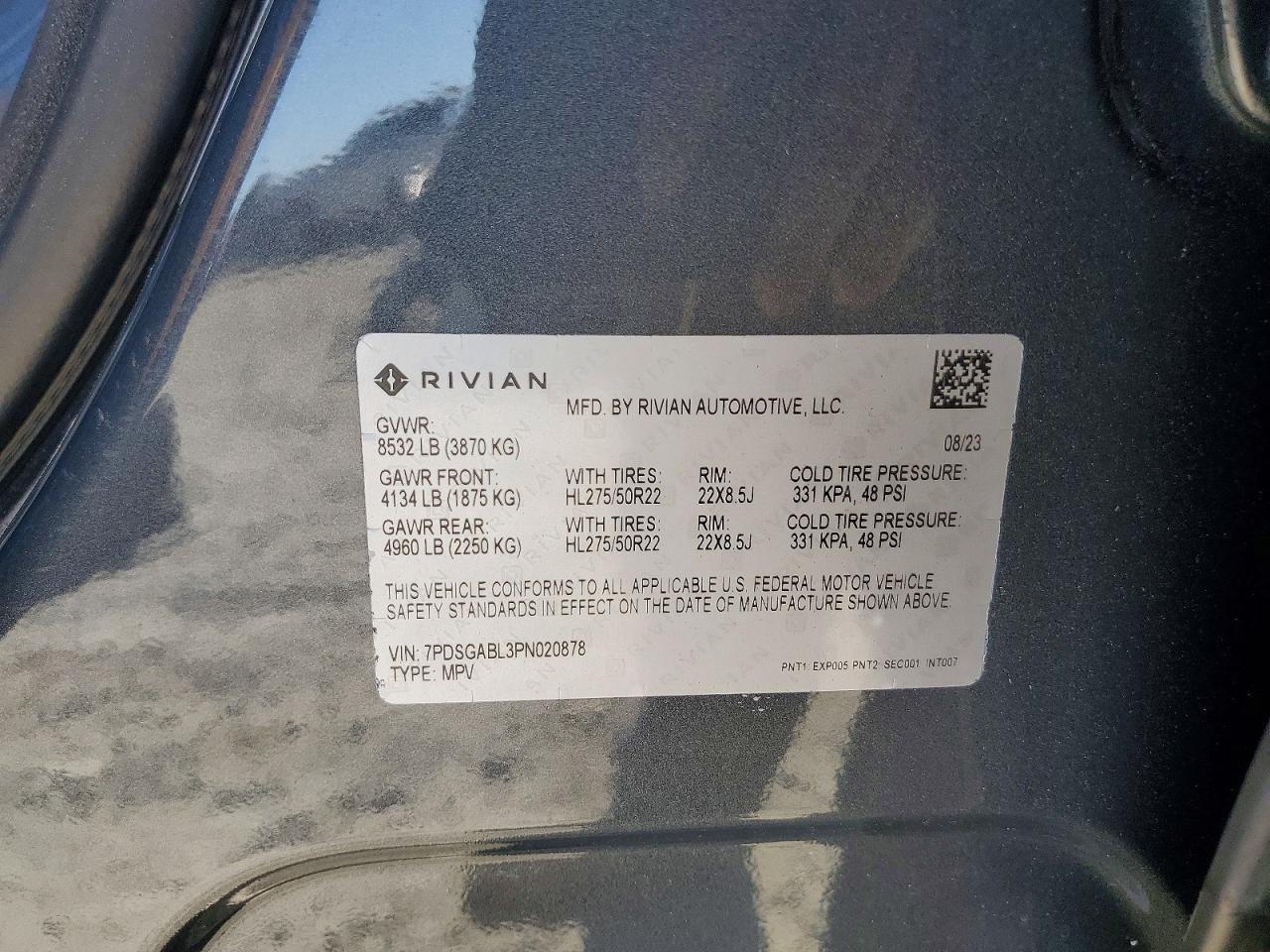 2023 RIVIAN R1s