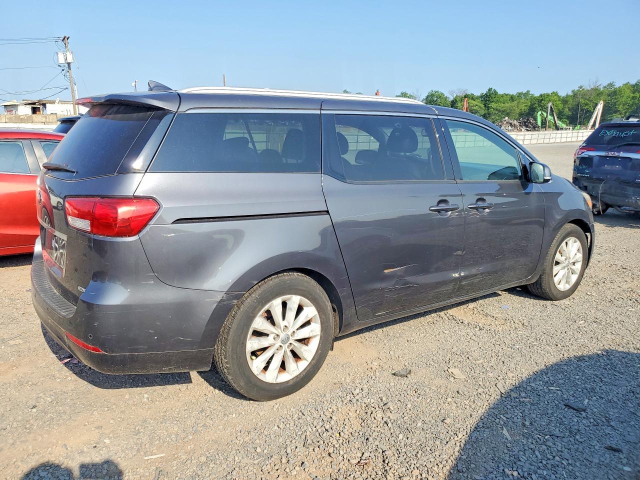 2015 KIA SEDONA