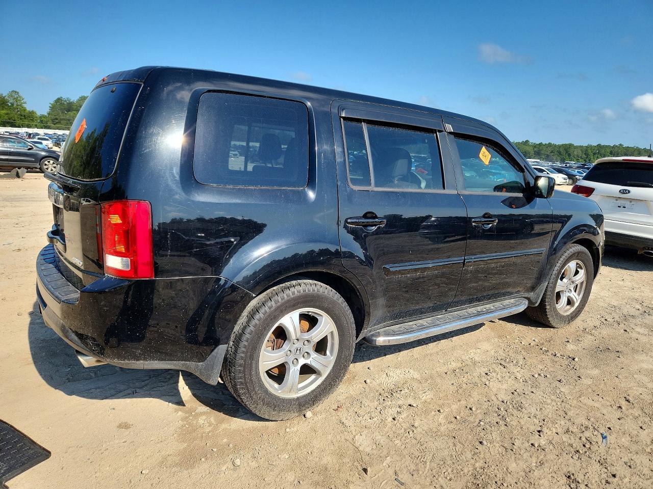 2015 HONDA PILOT