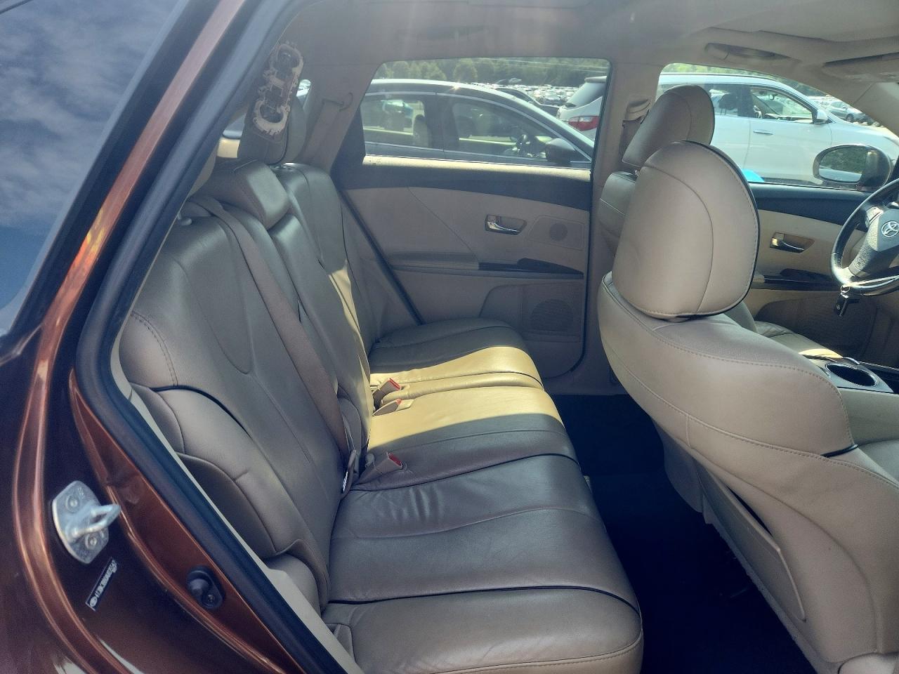 2010 TOYOTA VENZA
