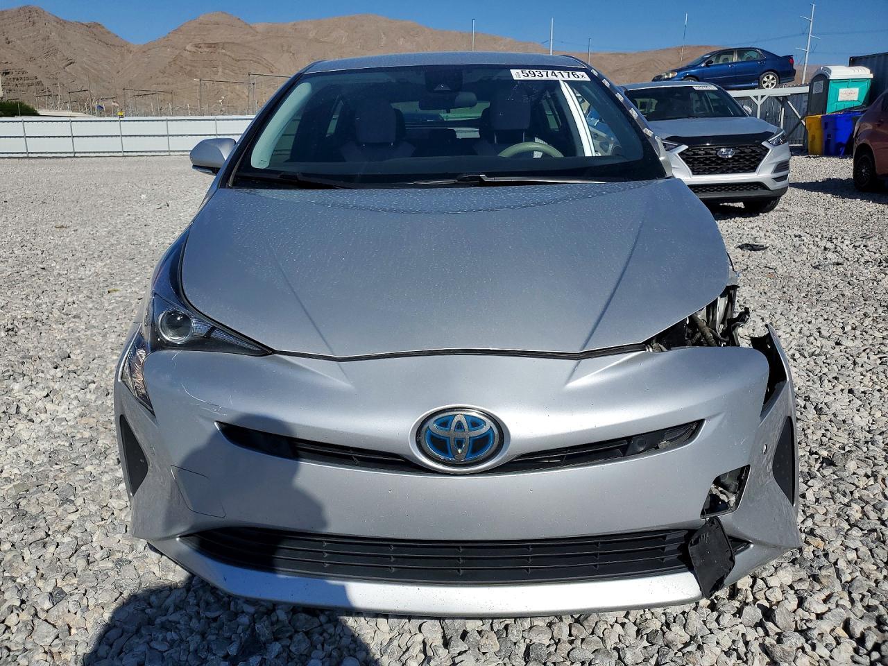 2018 TOYOTA PRIUS