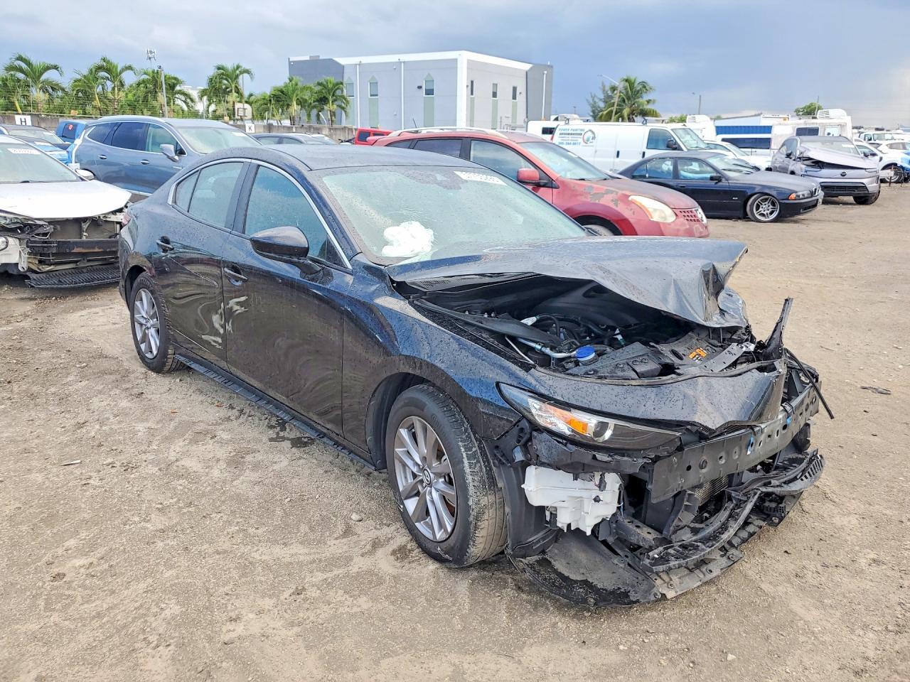 2021 MAZDA 3