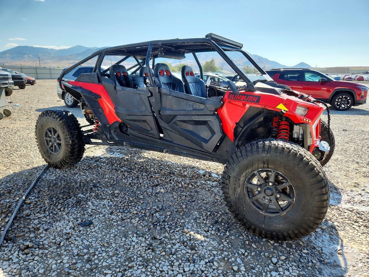 2019 POLARIS Rzr