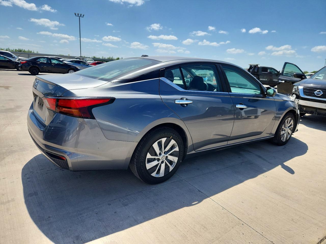 2019 NISSAN ALTIMA