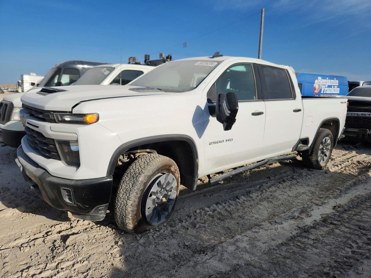 2024 CHEVROLET Silverado