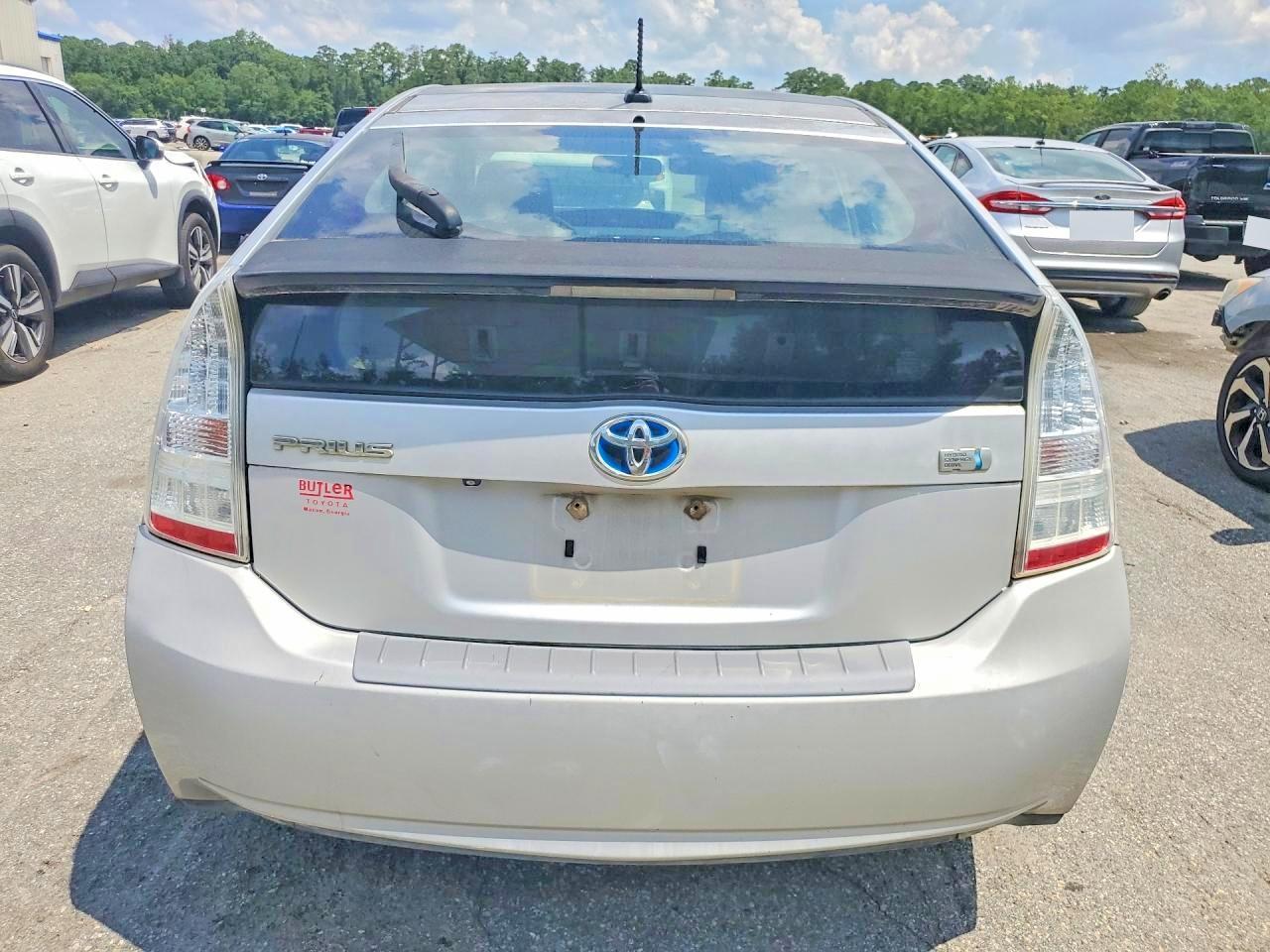 2010 TOYOTA PRIUS