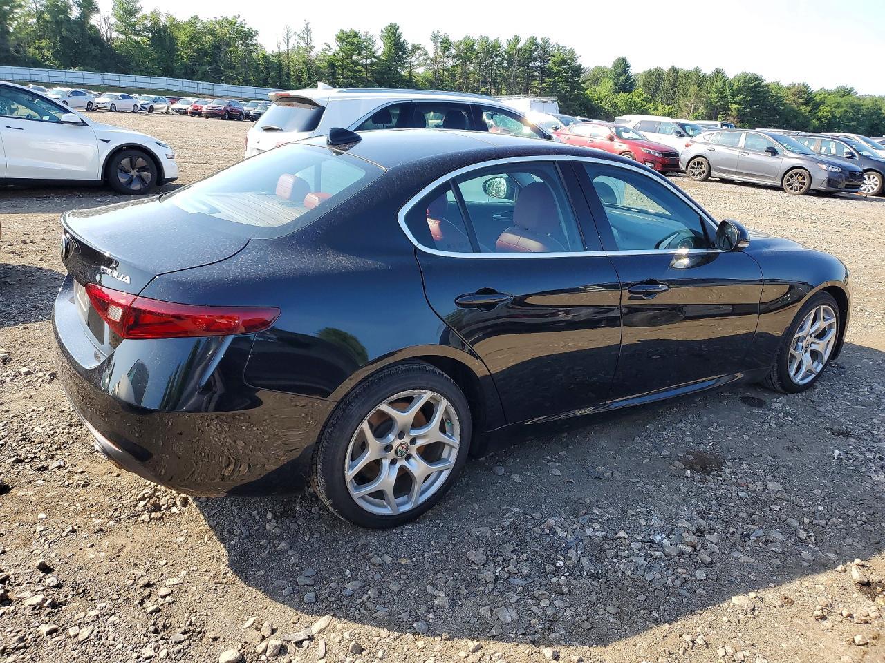 2018 ALFA ROMEO Giulia