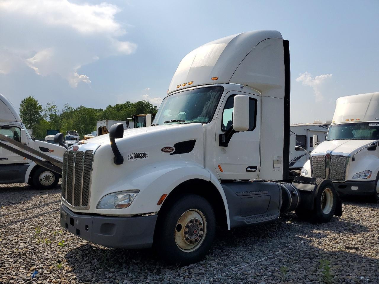 2019 PETERBILT 579