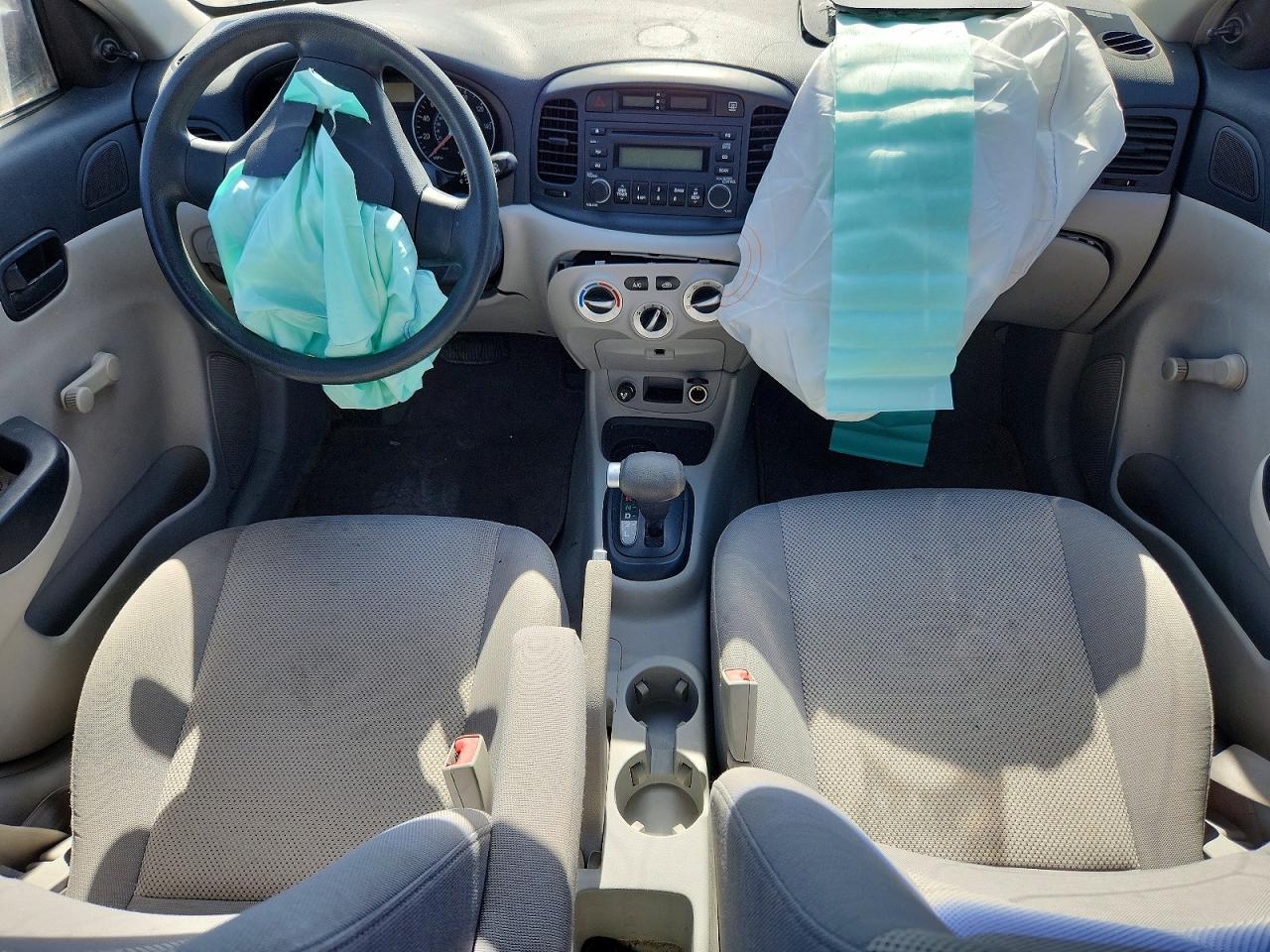 2006 HYUNDAI ACCENT