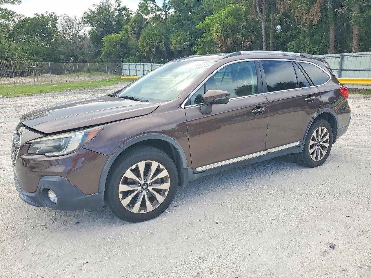 2019 SUBARU Outback