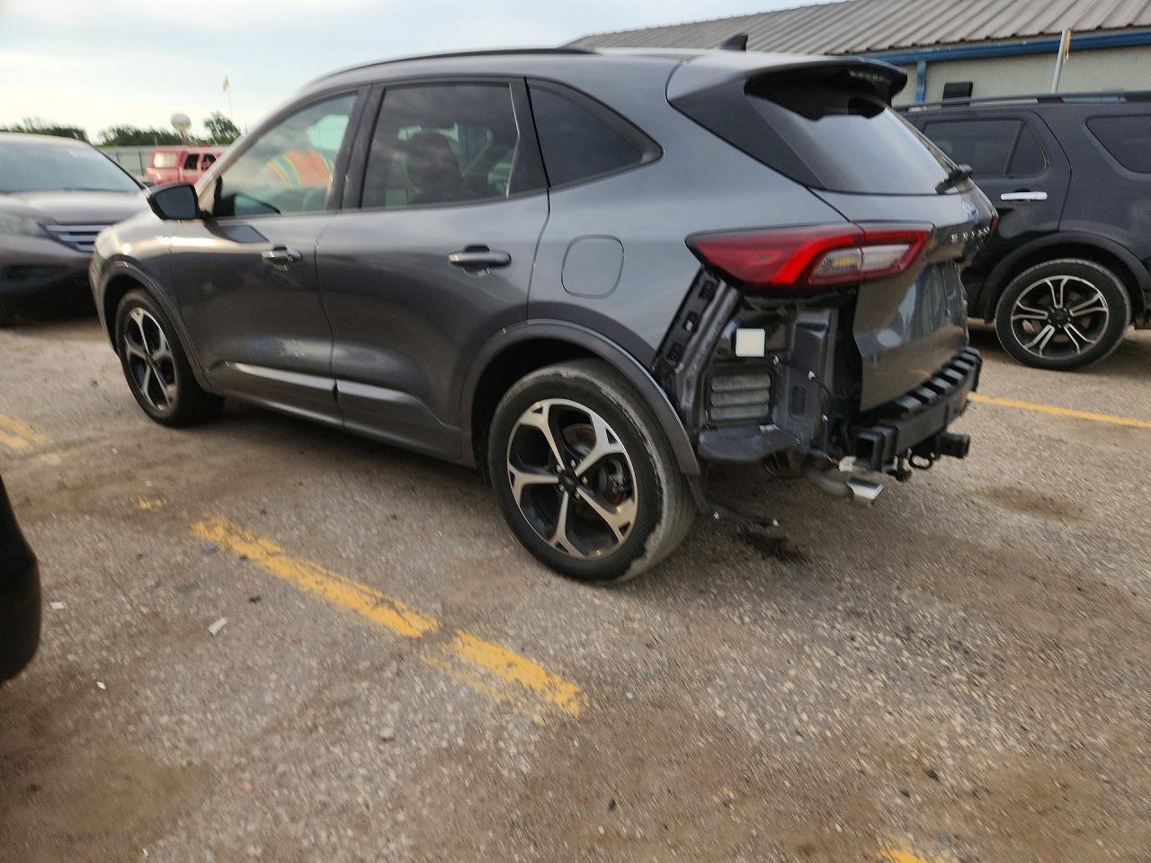 2023 FORD ESCAPE