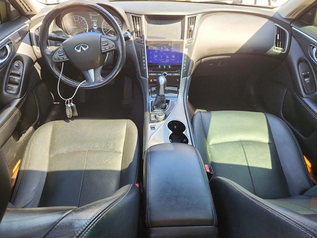 2016 INFINITI Q50