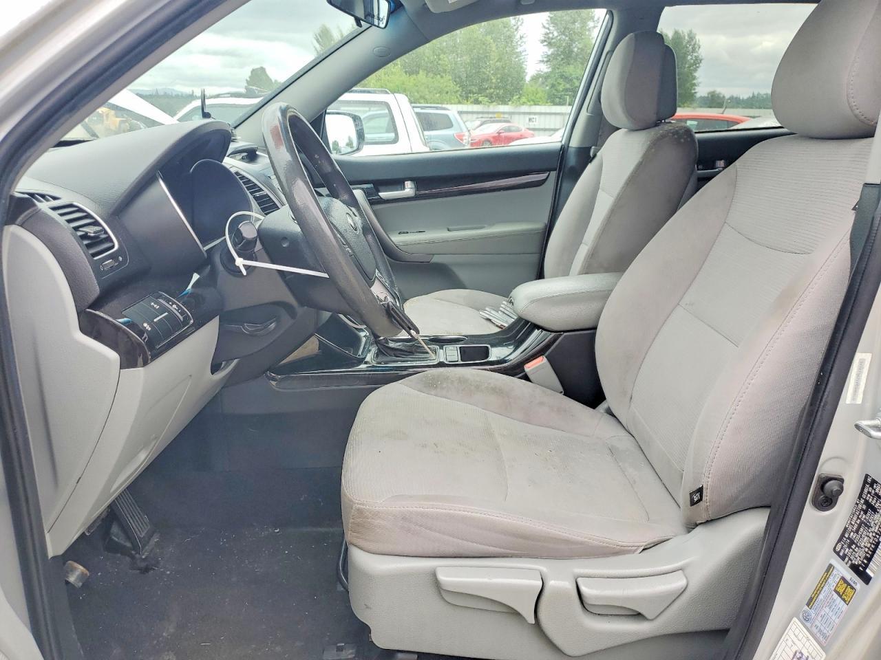 2015 KIA SORENTO