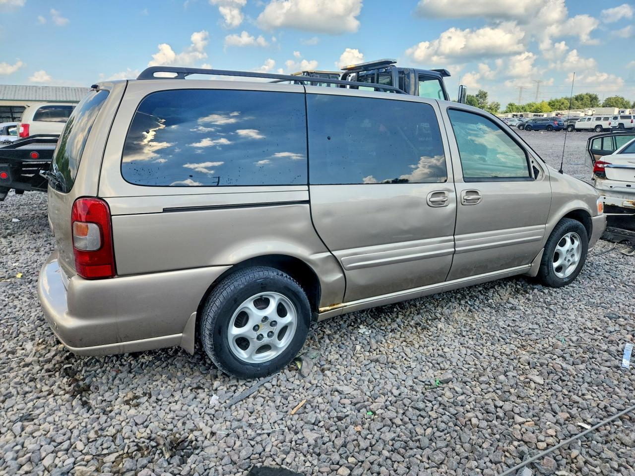 2002 OLDSMOBILE Silhouette