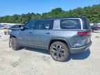 2023 RIVIAN R1s