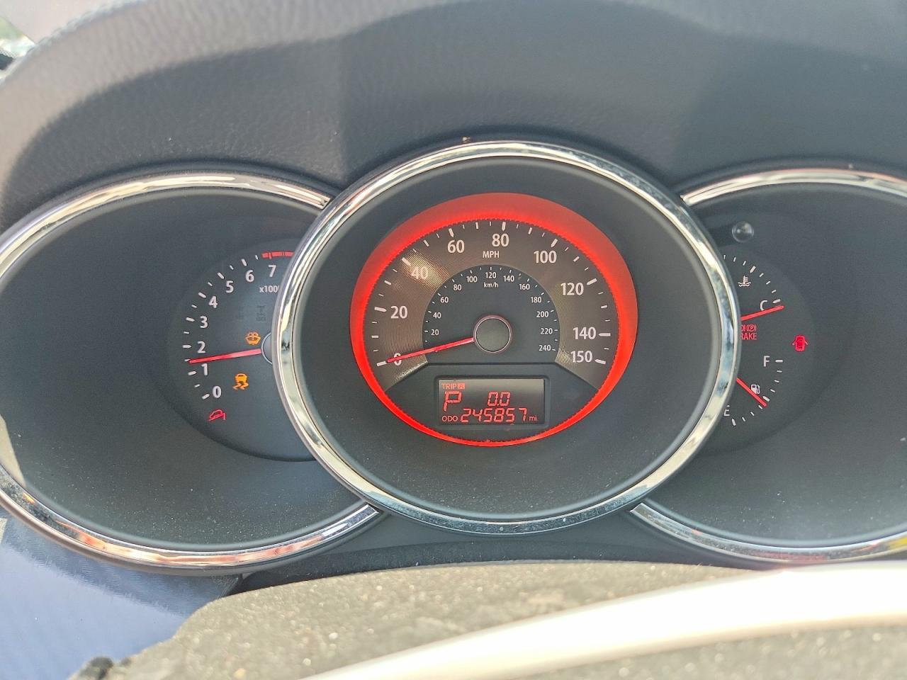 2011 KIA SORENTO