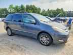 2010 TOYOTA SIENNA