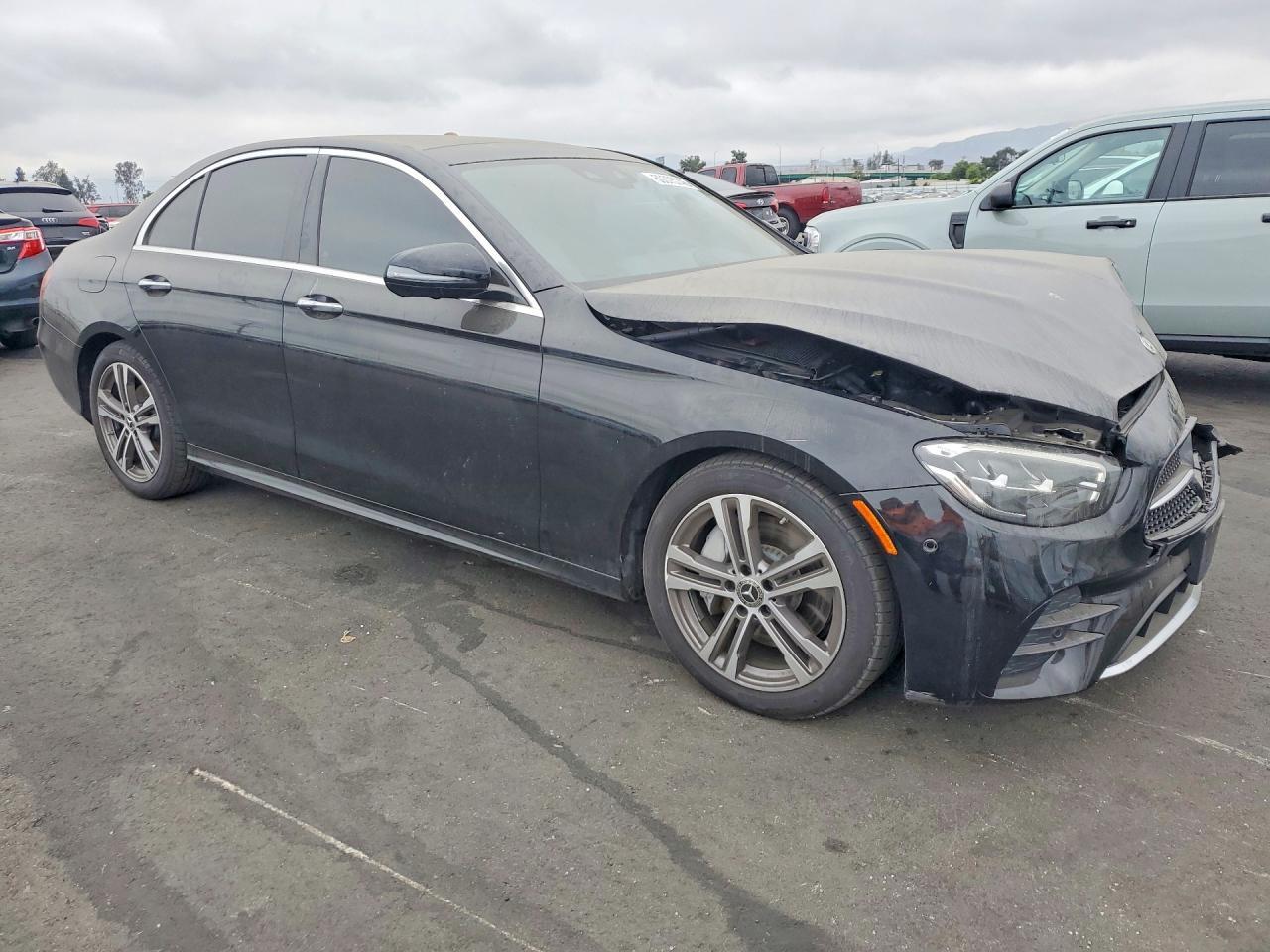 2021 MERCEDES-BENZ E-Class