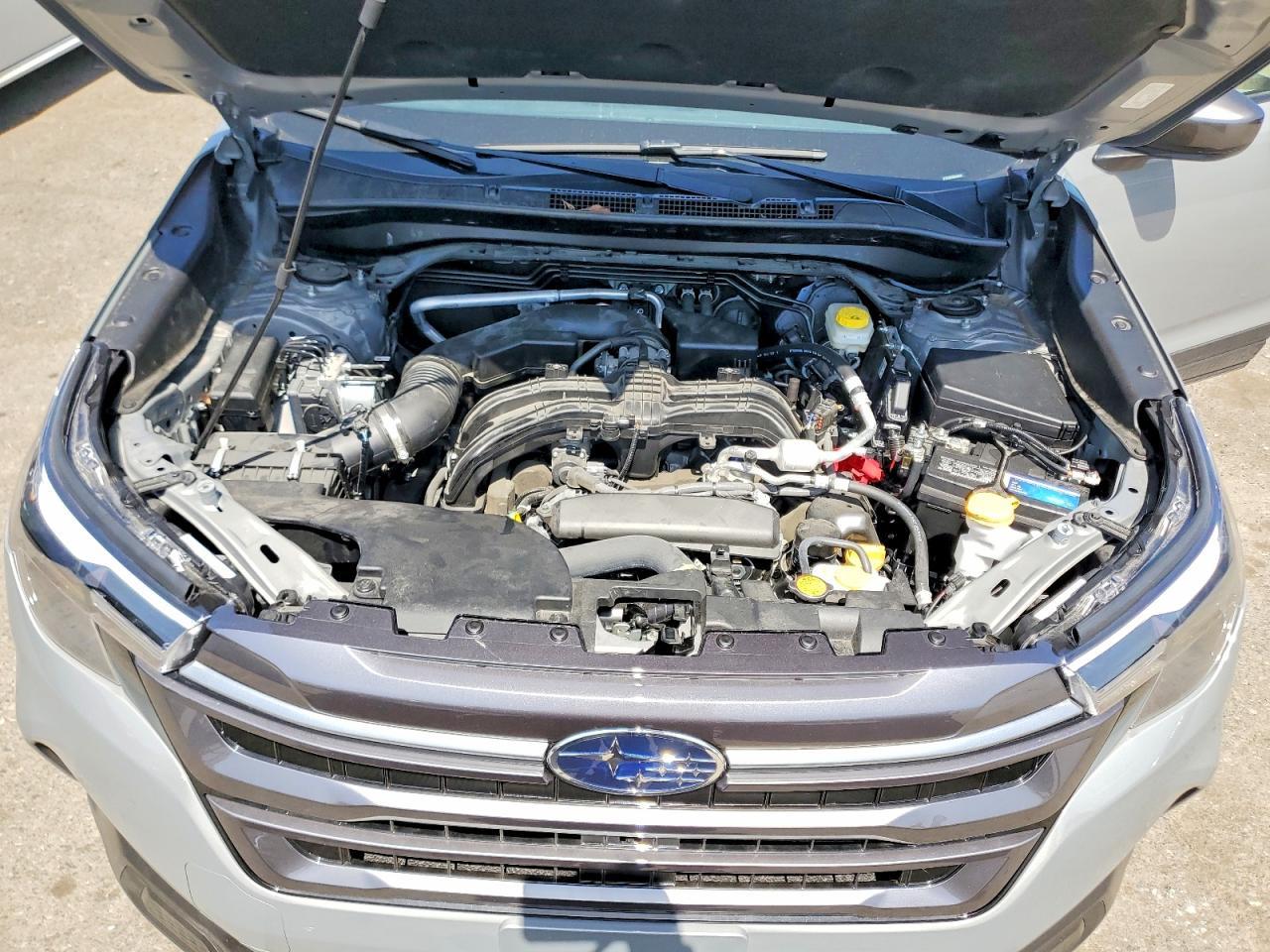 2025 SUBARU FORESTER