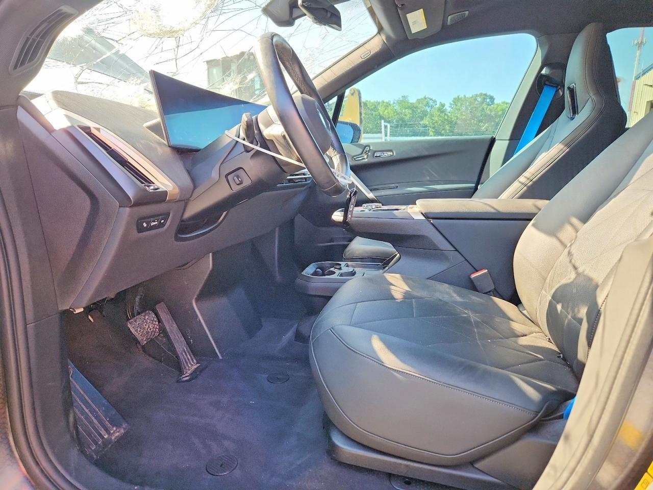 2023 BMW iX