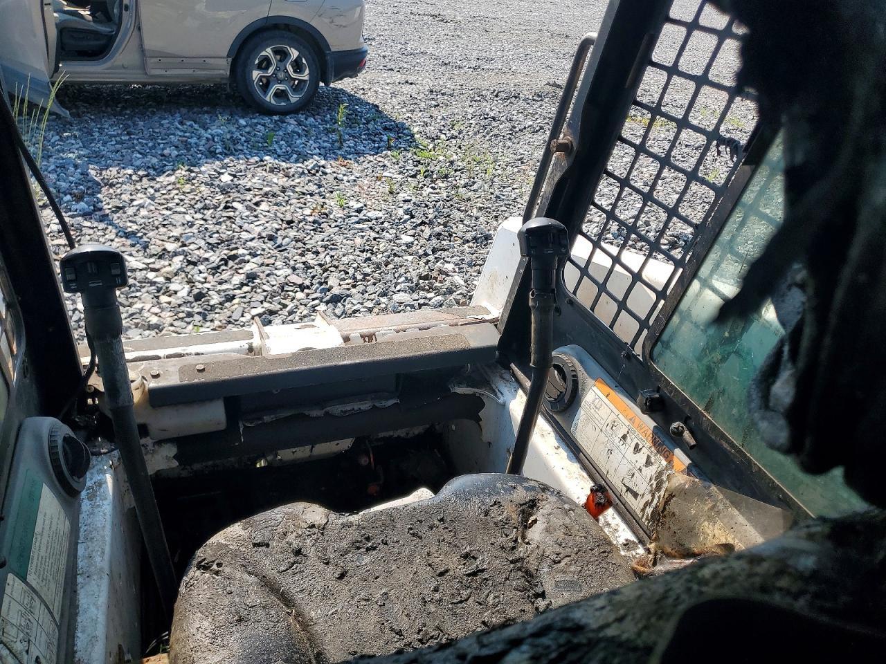 2000 BOBCAT 763
