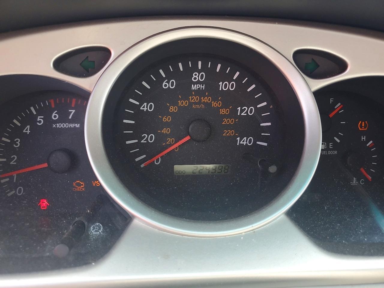 2005 TOYOTA HIGHLANDER