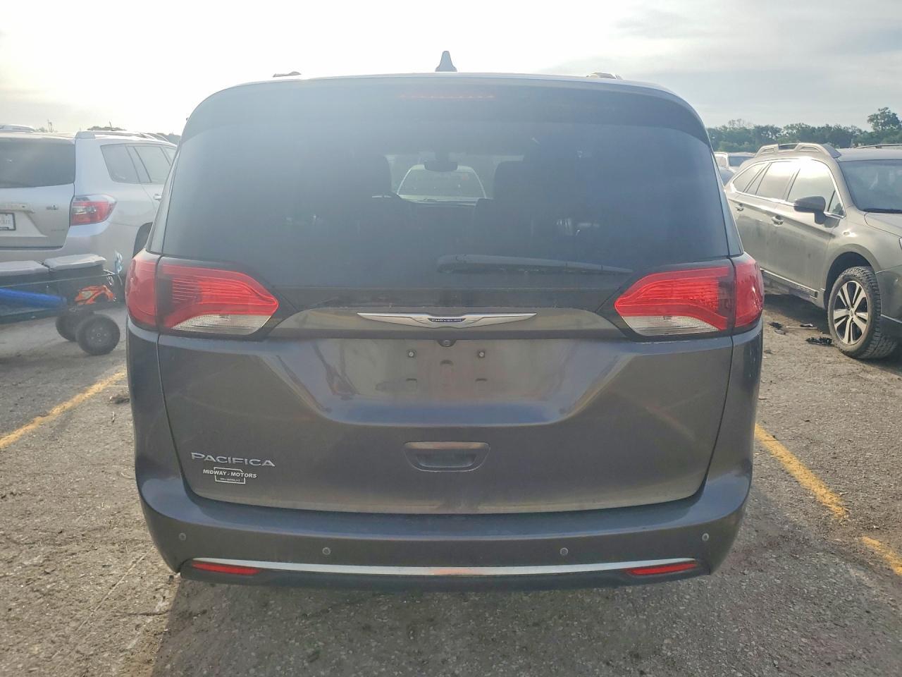 2019 CHRYSLER Pacifica
