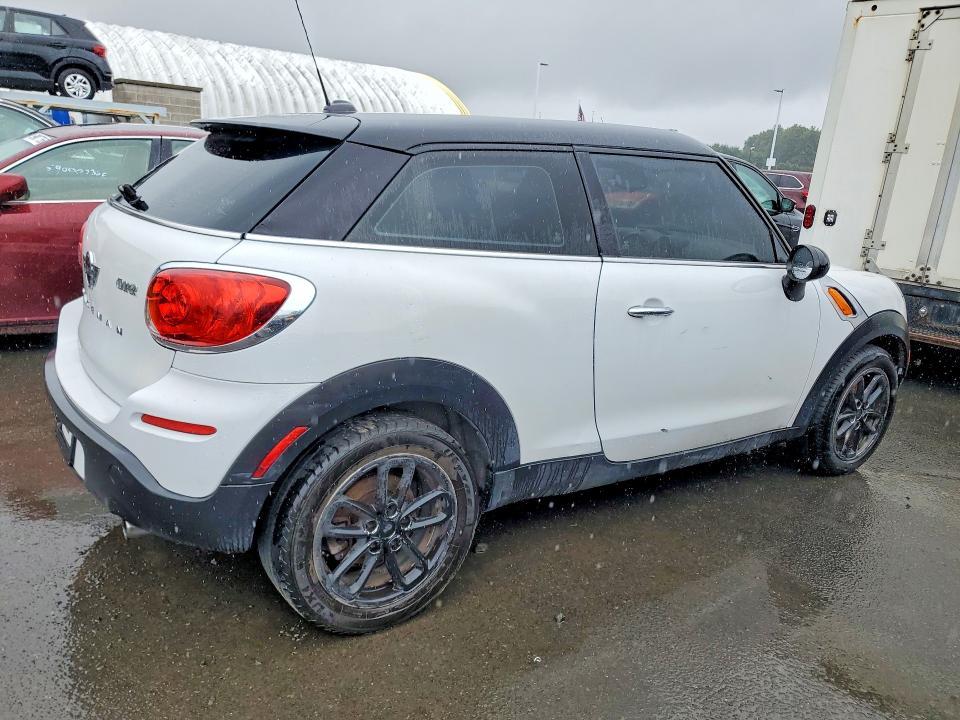 2015 MINI COOPER