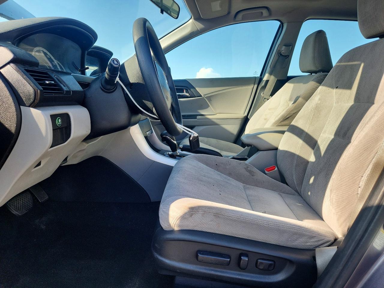 2015 HONDA ACCORD