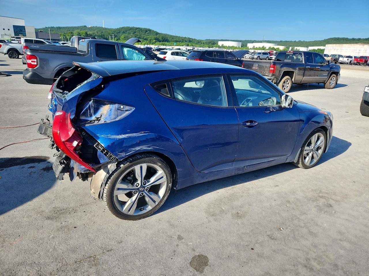2016 HYUNDAI VELOSTER