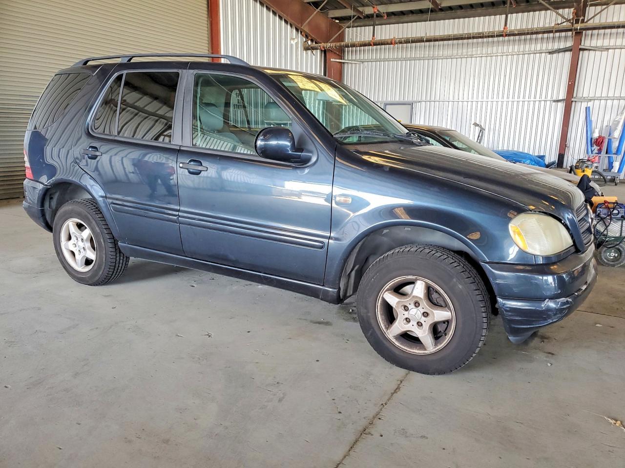 2000 MERCEDES-BENZ ML-Class