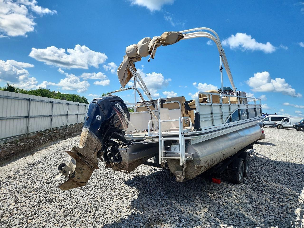 2017 Lowe Boat