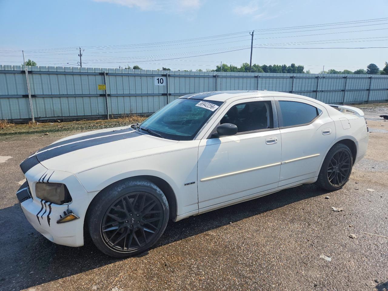 2010 DODGE CHARGER