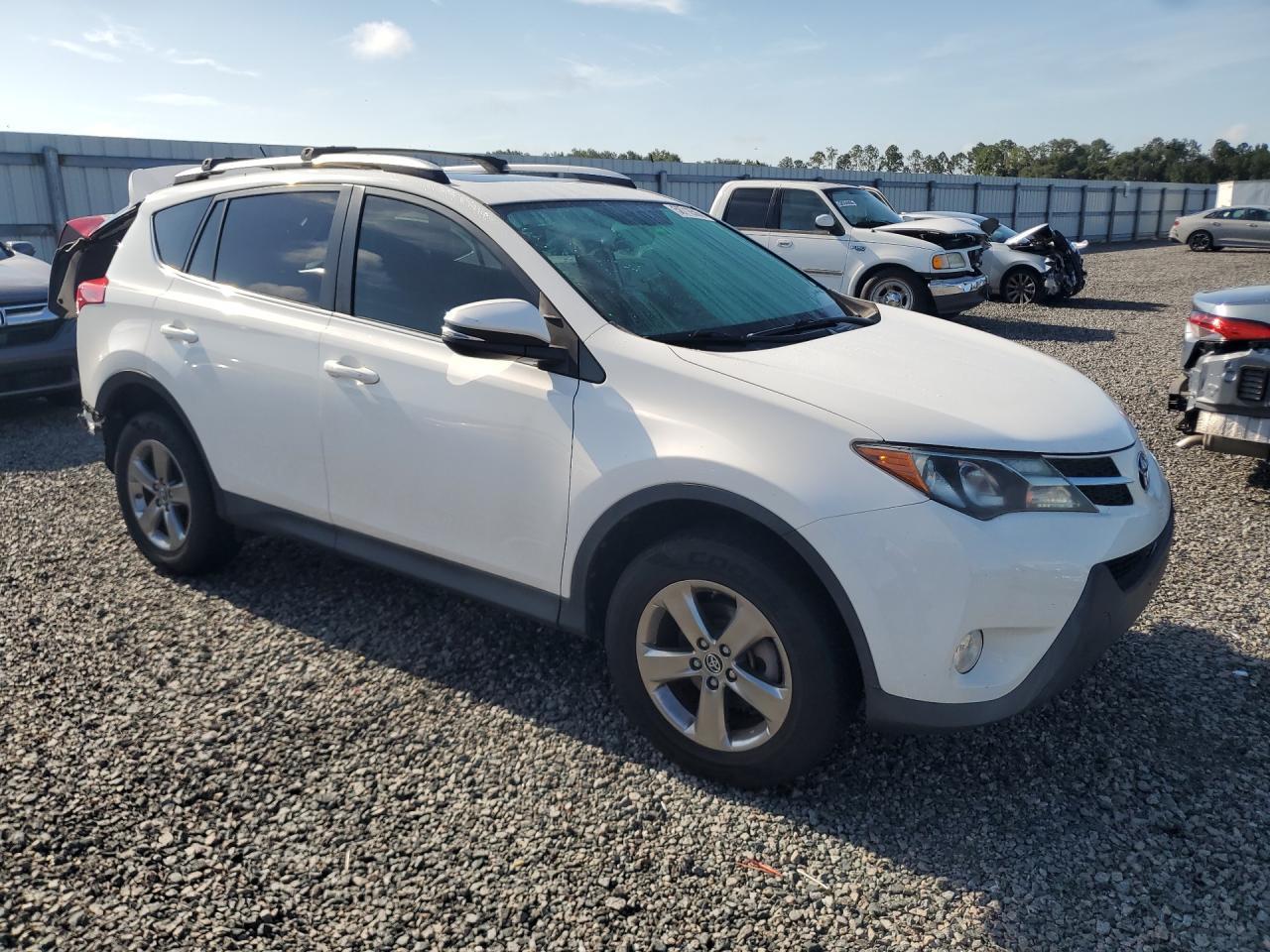 2015 TOYOTA RAV4