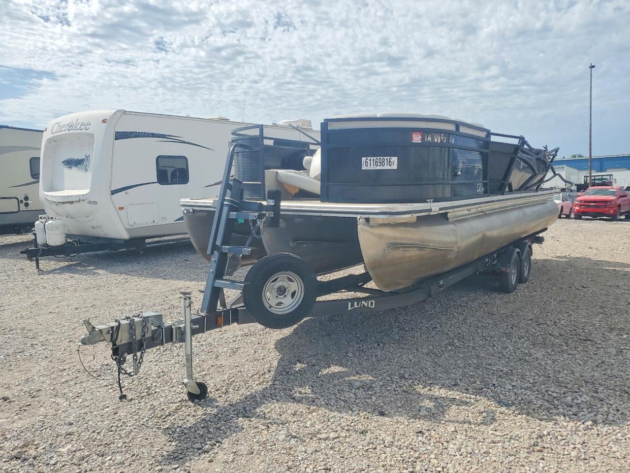 2019 LUND Boat/trlr