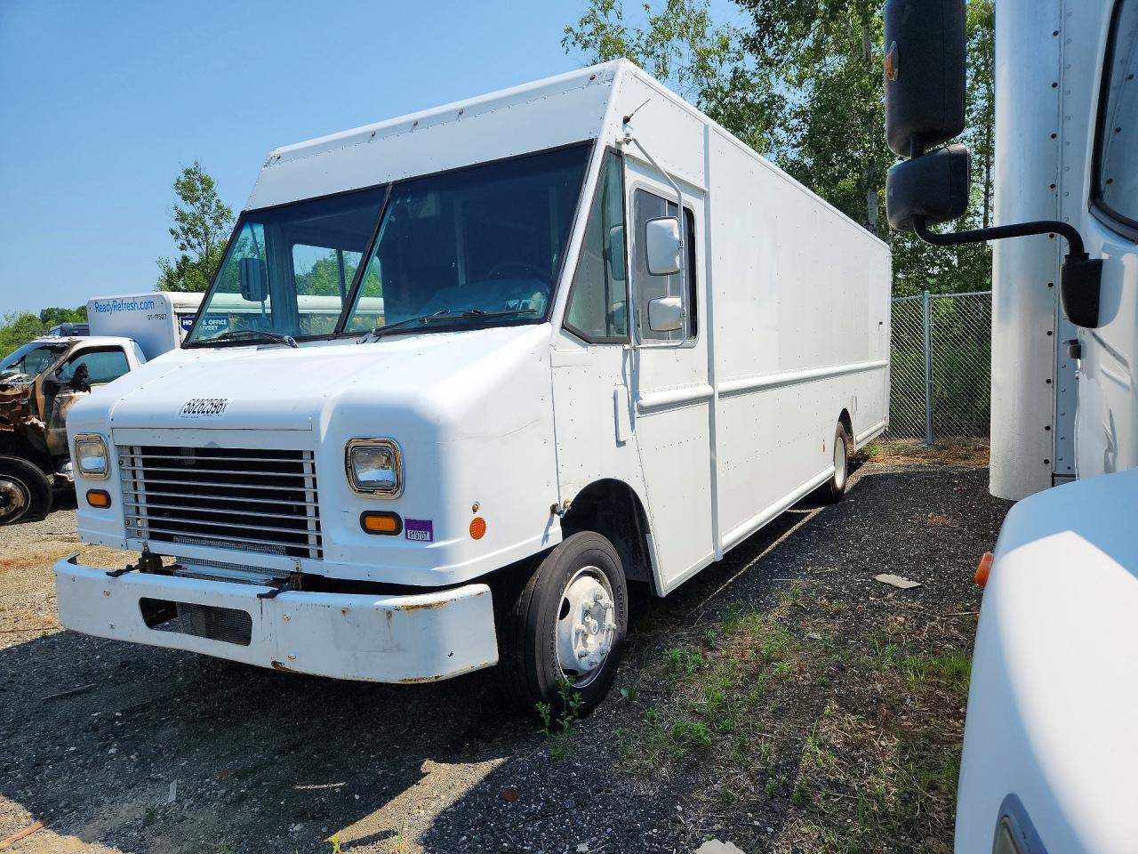 2014 FREIGHTLINER Mt55g