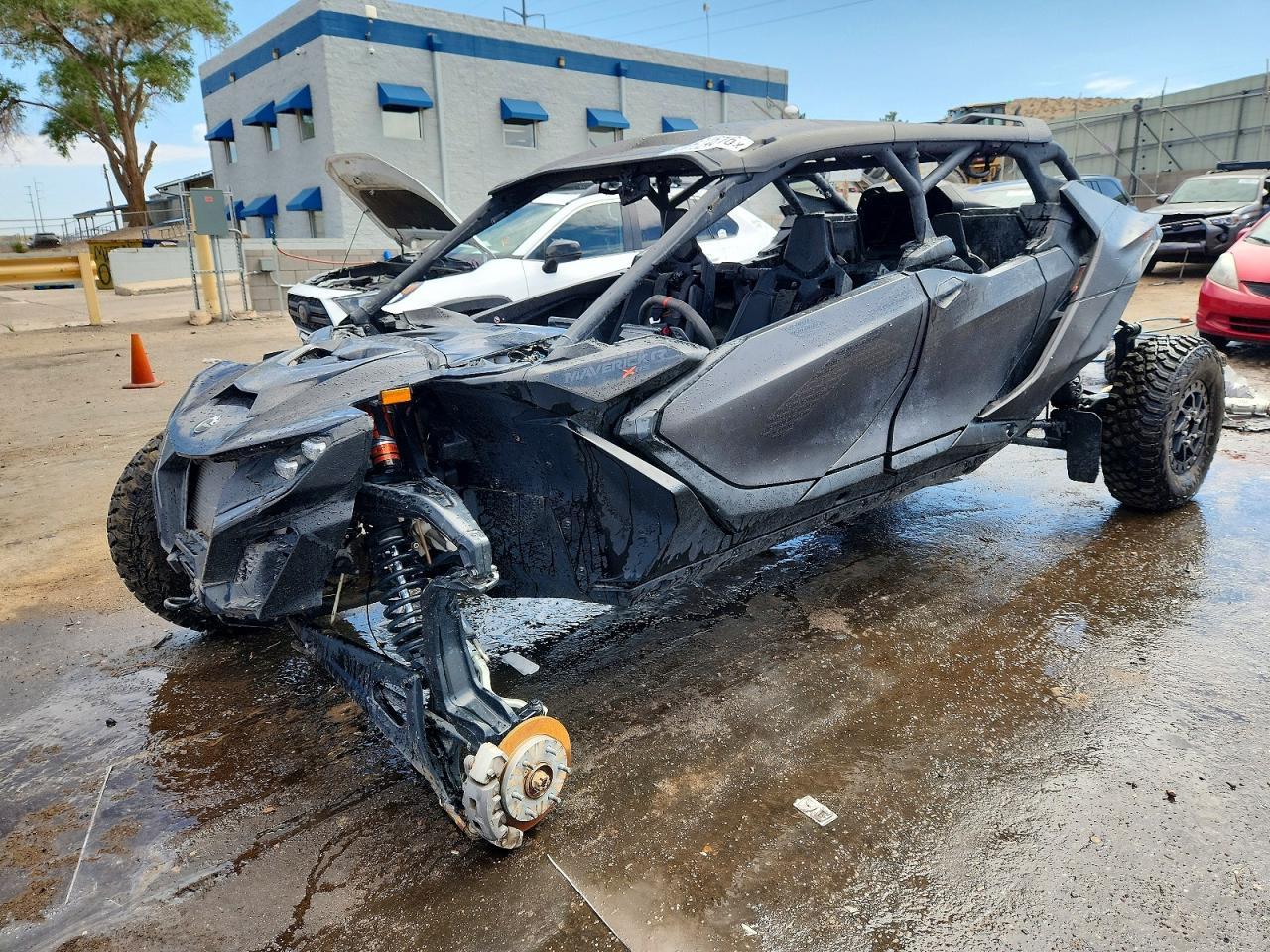 2025 CAN-AM Maverick