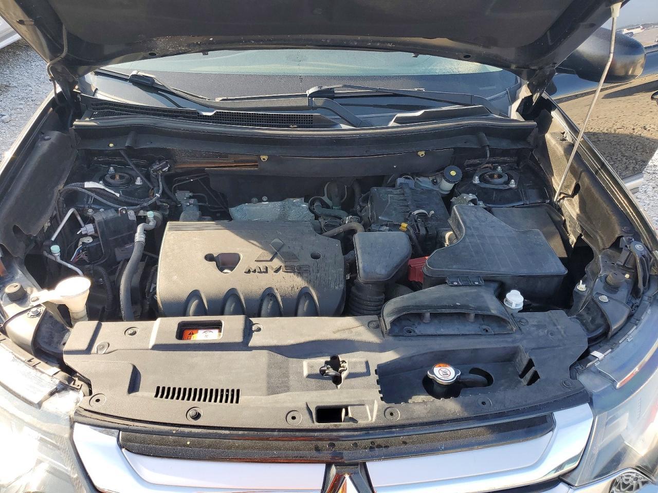2016 MITSUBISHI outlander
