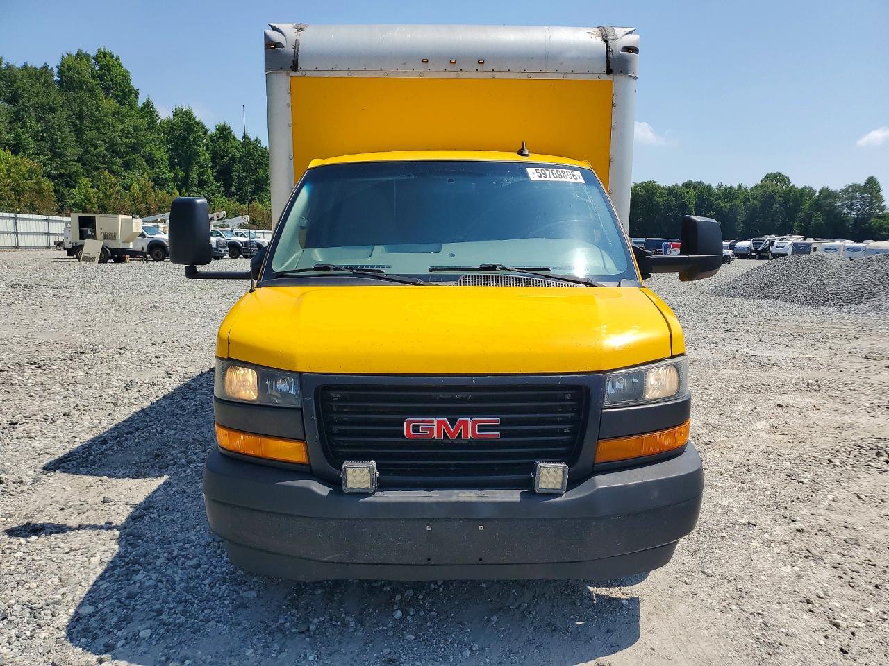 2018 GMC Savana